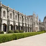Atelier - House In Belem Daire