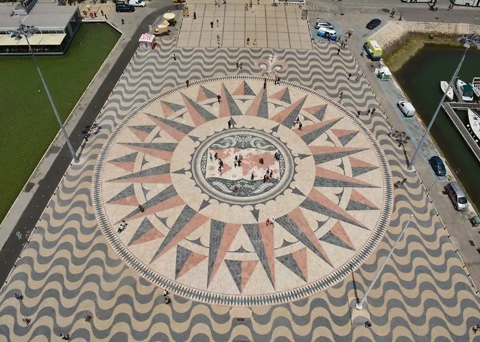 Atelier - House In Belem Апартаменты