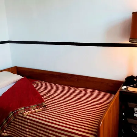 Atelier - House In Belem *